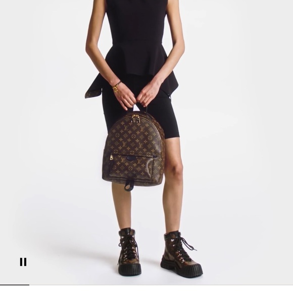 Selling an authentic Louis Vuitton Palm Spring MM Monogram backpack. - Picture 12 of 13